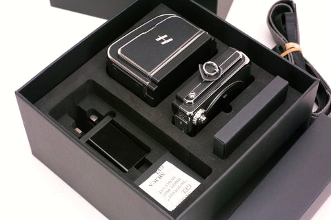 HASSELBLAD 907X  CFV 50 11   JUST SOLD................
