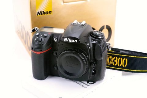 NIKON D300 BODY