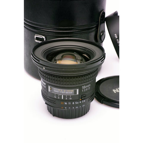 Nikon 18mm F2.8 AF-D lens