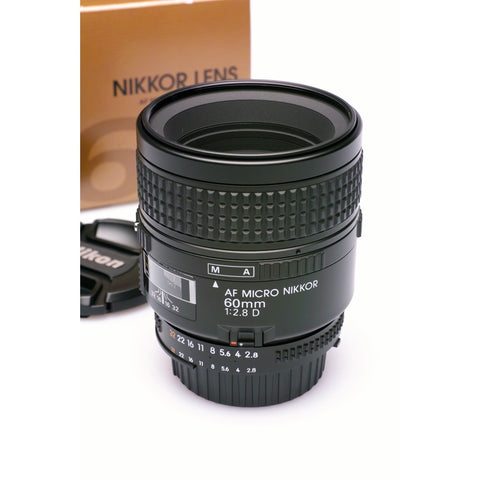 Nikon 60mm AF-D F2.8 Micro AF-S lens