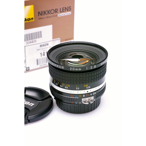 Nikon 20mm f2.8 AIS lens